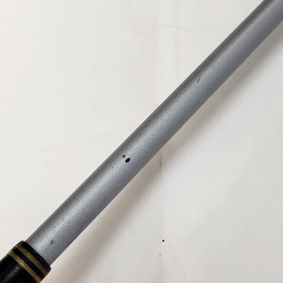 Titleist PT Mid Size Driver MG-305R Regular Graphite RH 44.25in (Dents in Crown) - Picture 11 of 14